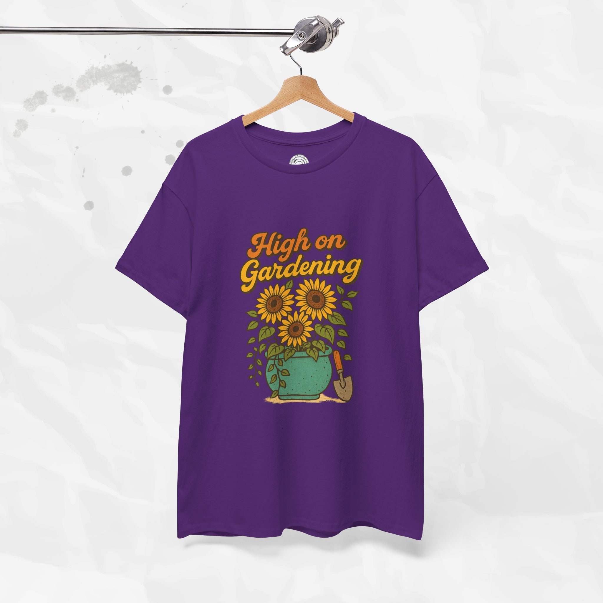 High on Gardening - T-Shirt