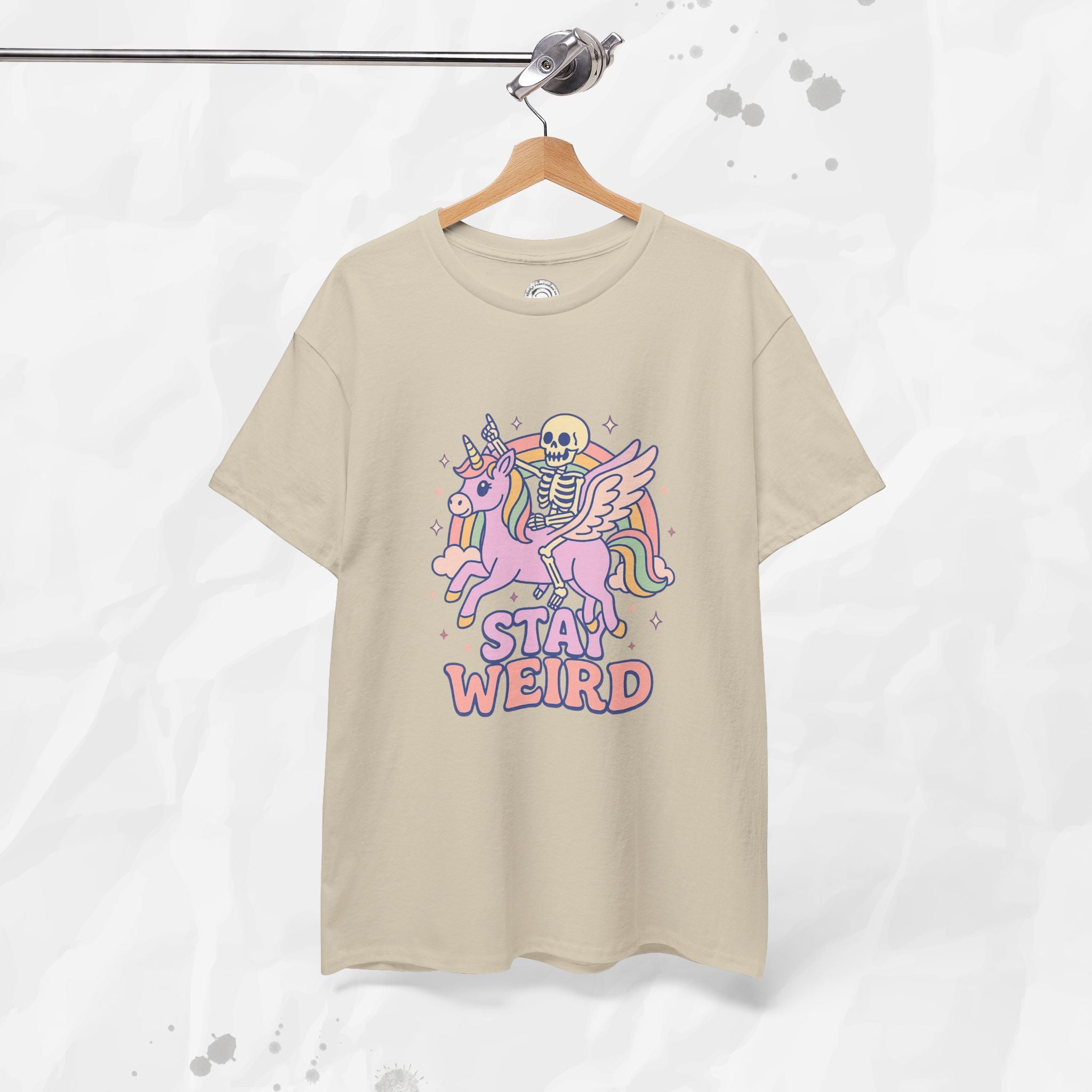 Stay Weird – T-Shirt