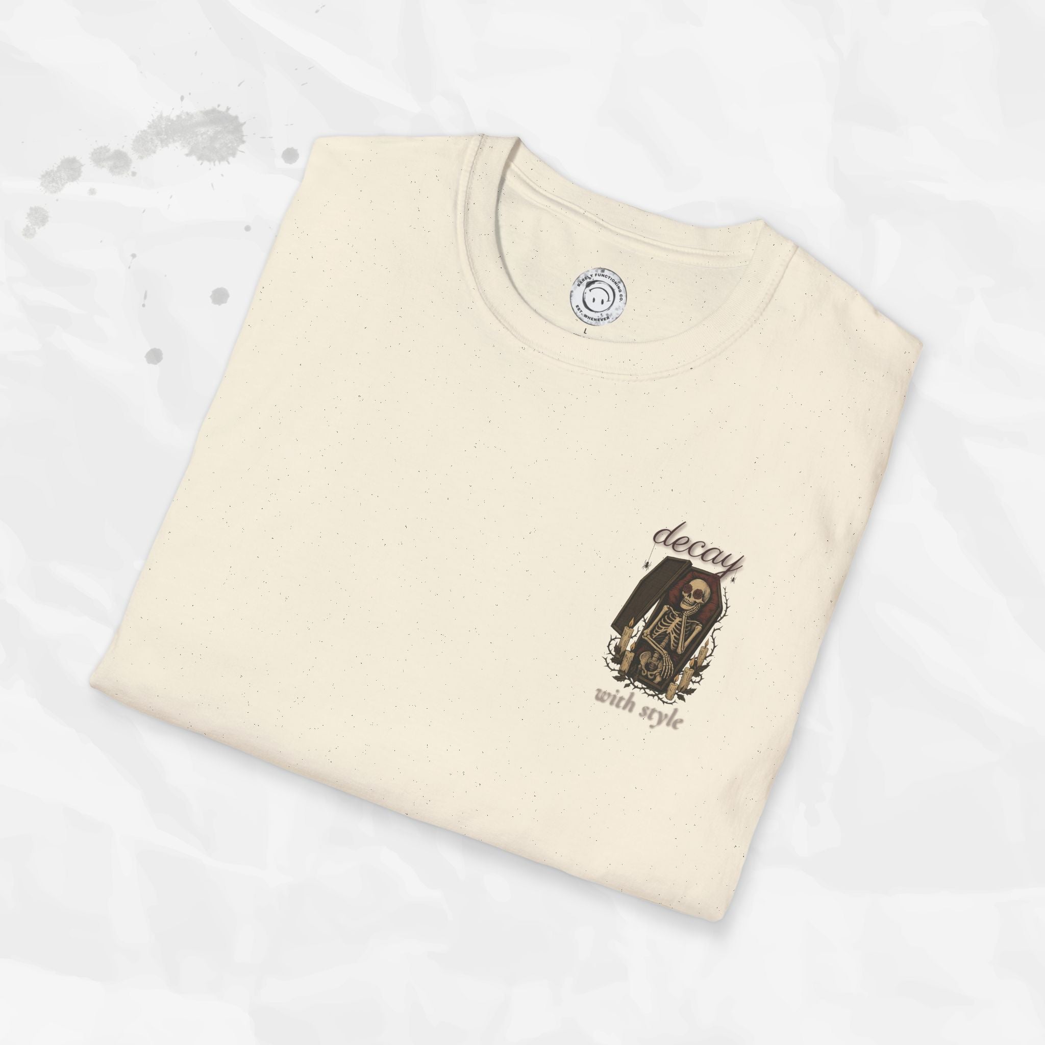 Decay With Style - T-Shirt