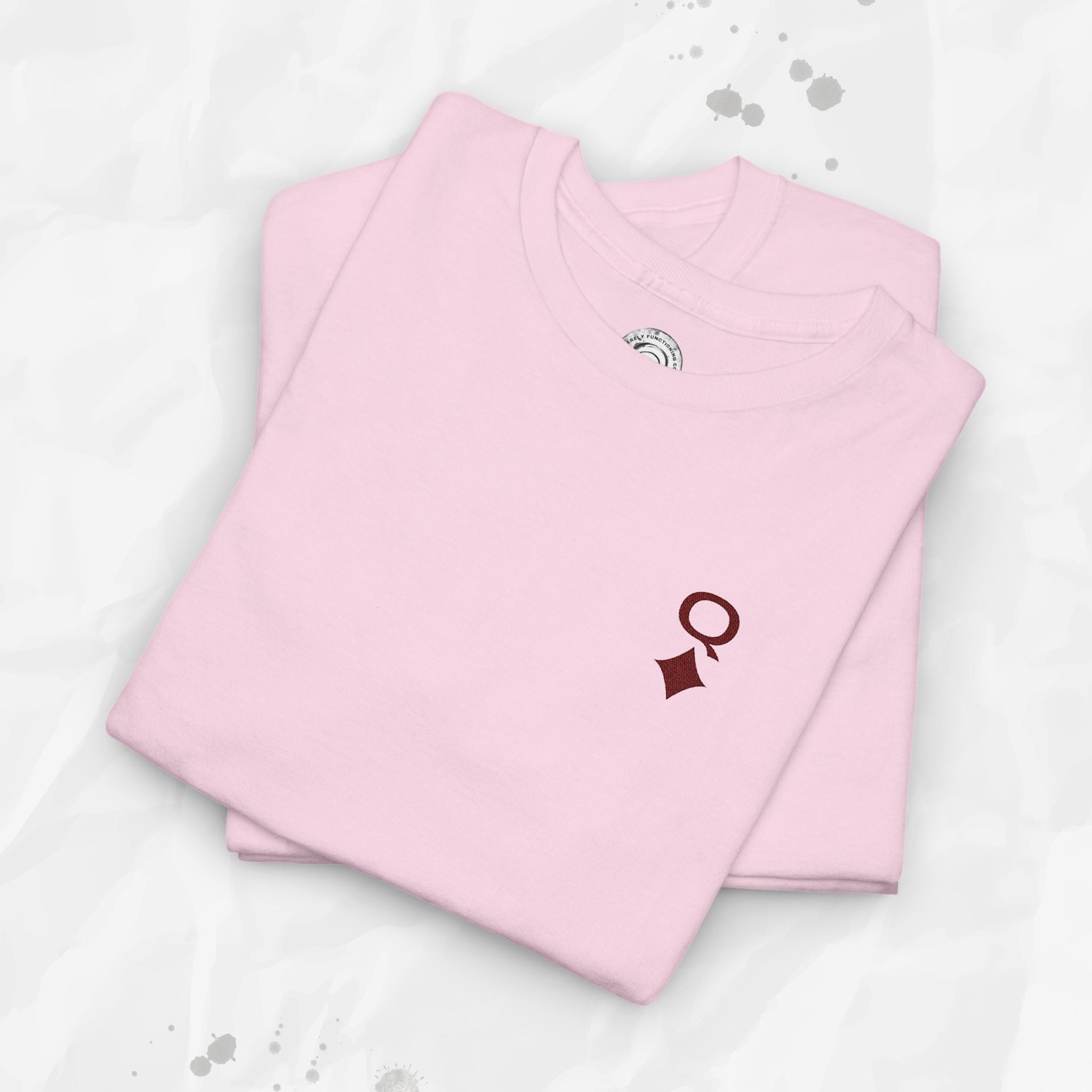 Reina de Diamantes – Camiseta bordada