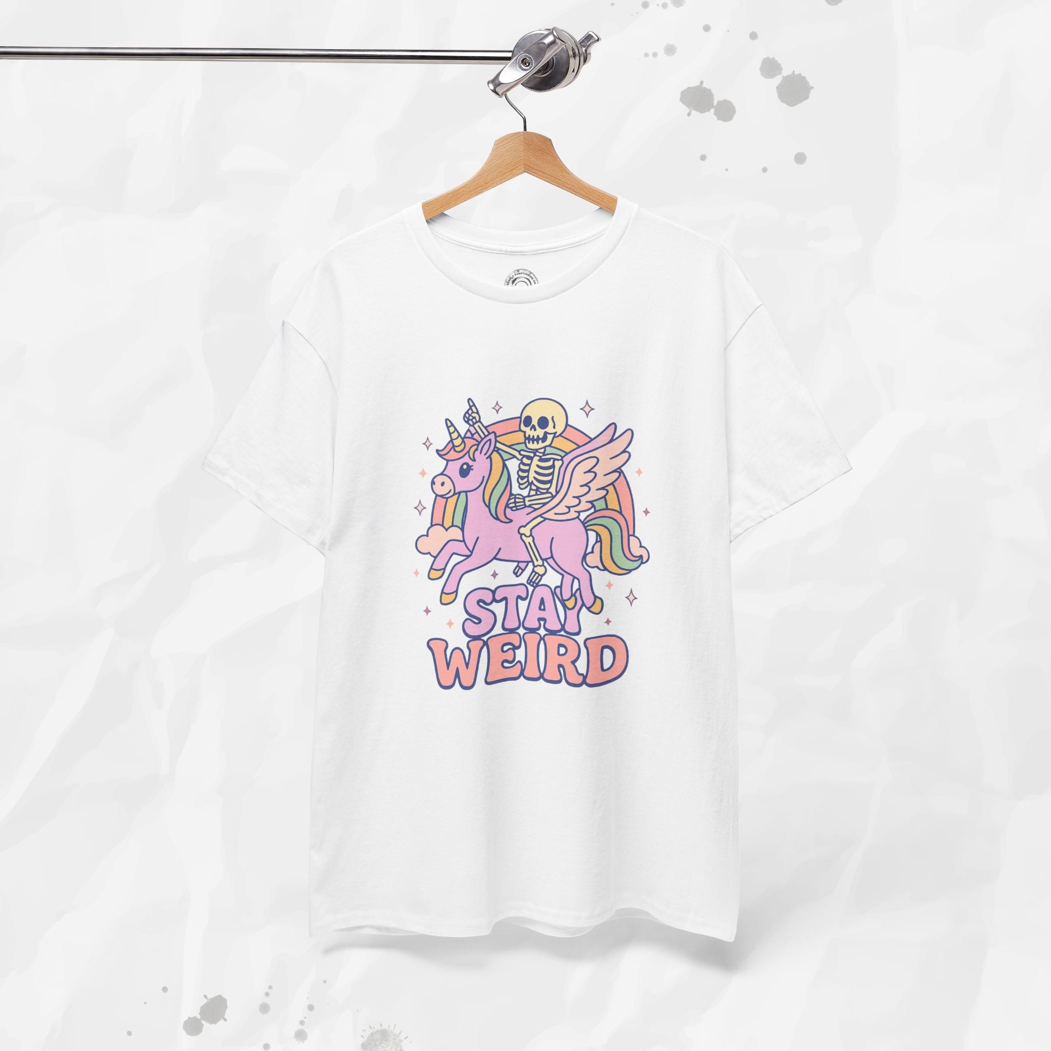 Stay Weird – T-Shirt