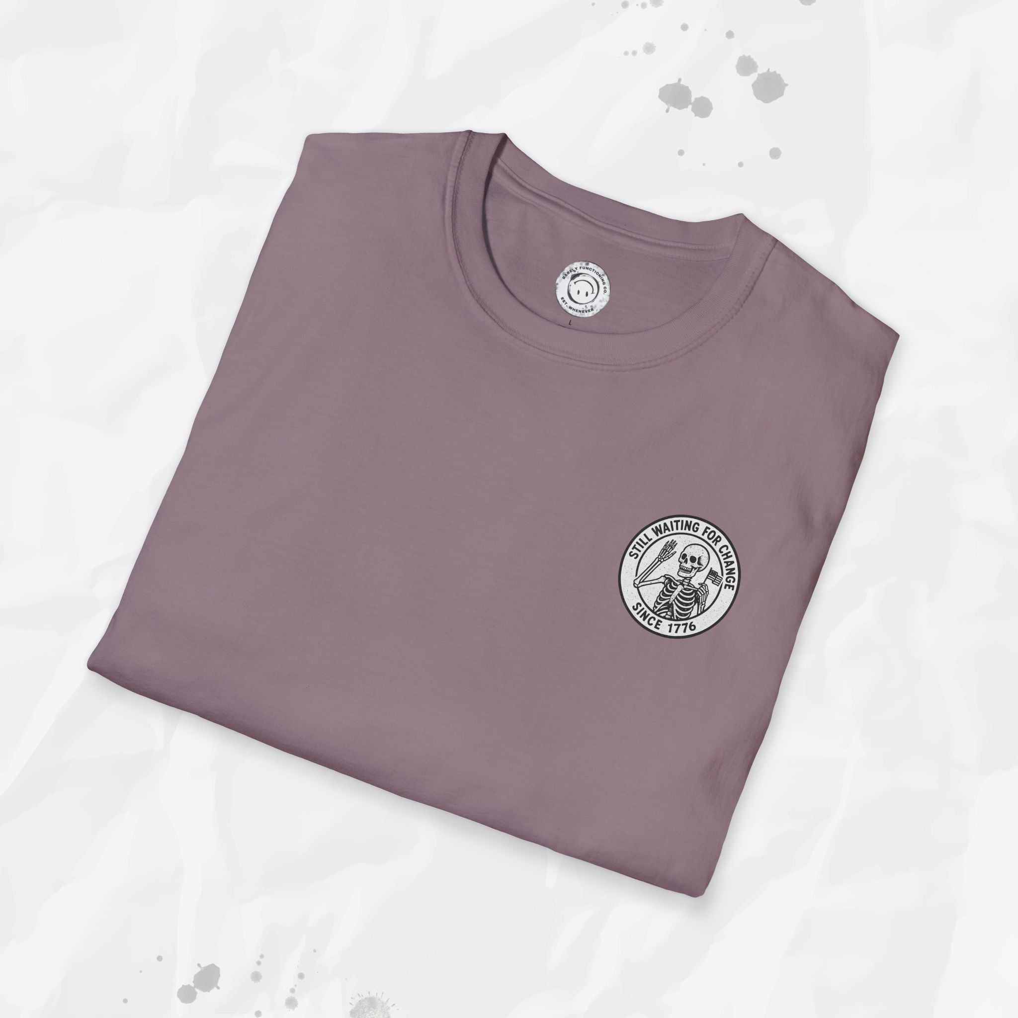 Still Waiting for Change - T-Shirt