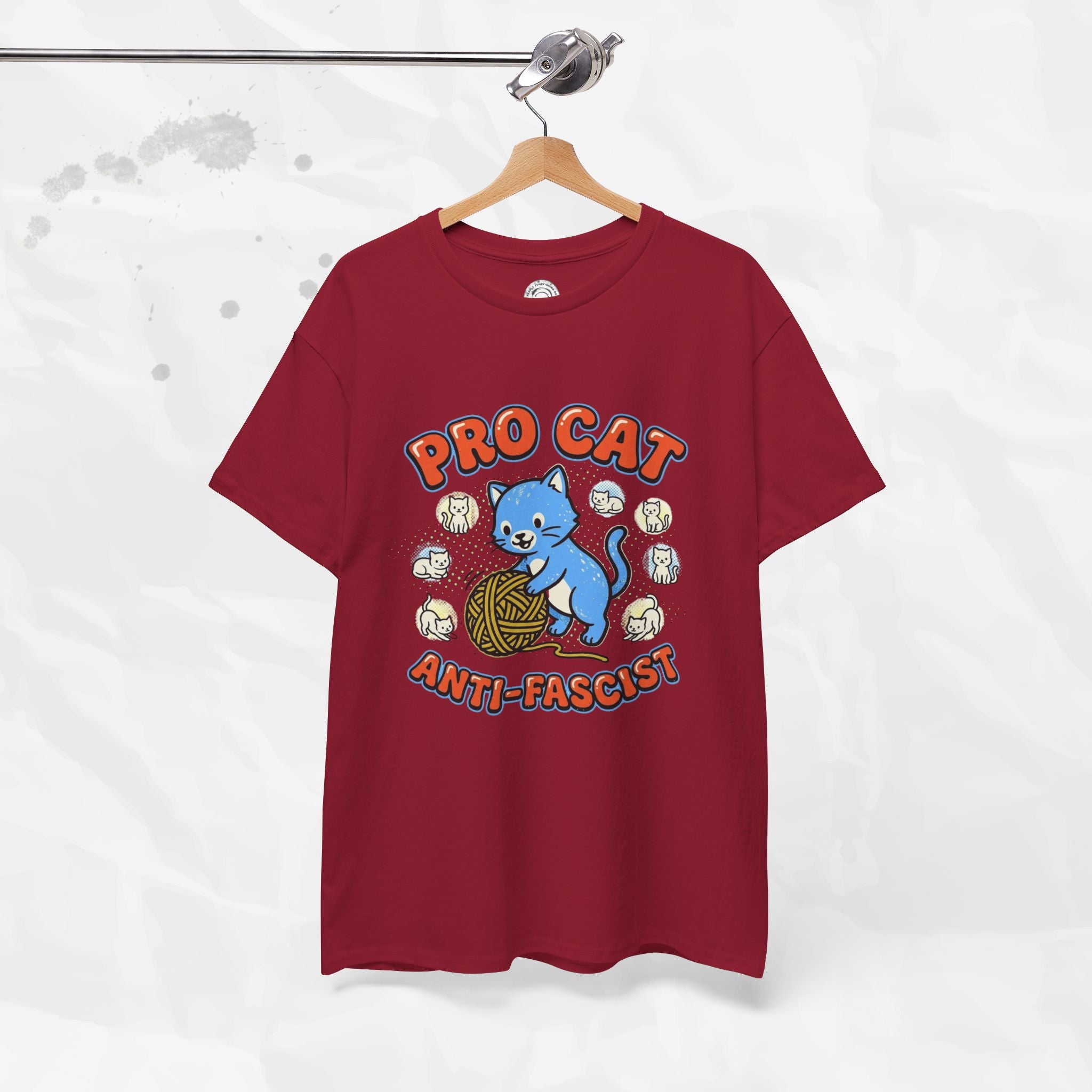 Pro Cat Anti-Fascist – T-Shirt
