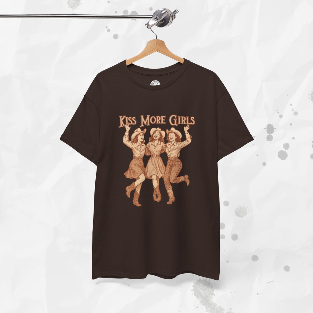 Kiss More Girls – T-Shirt