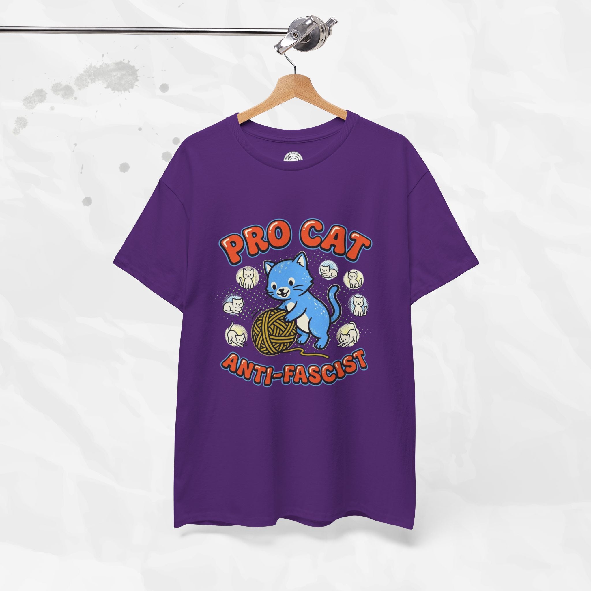Pro Cat Anti-Fascist – T-Shirt