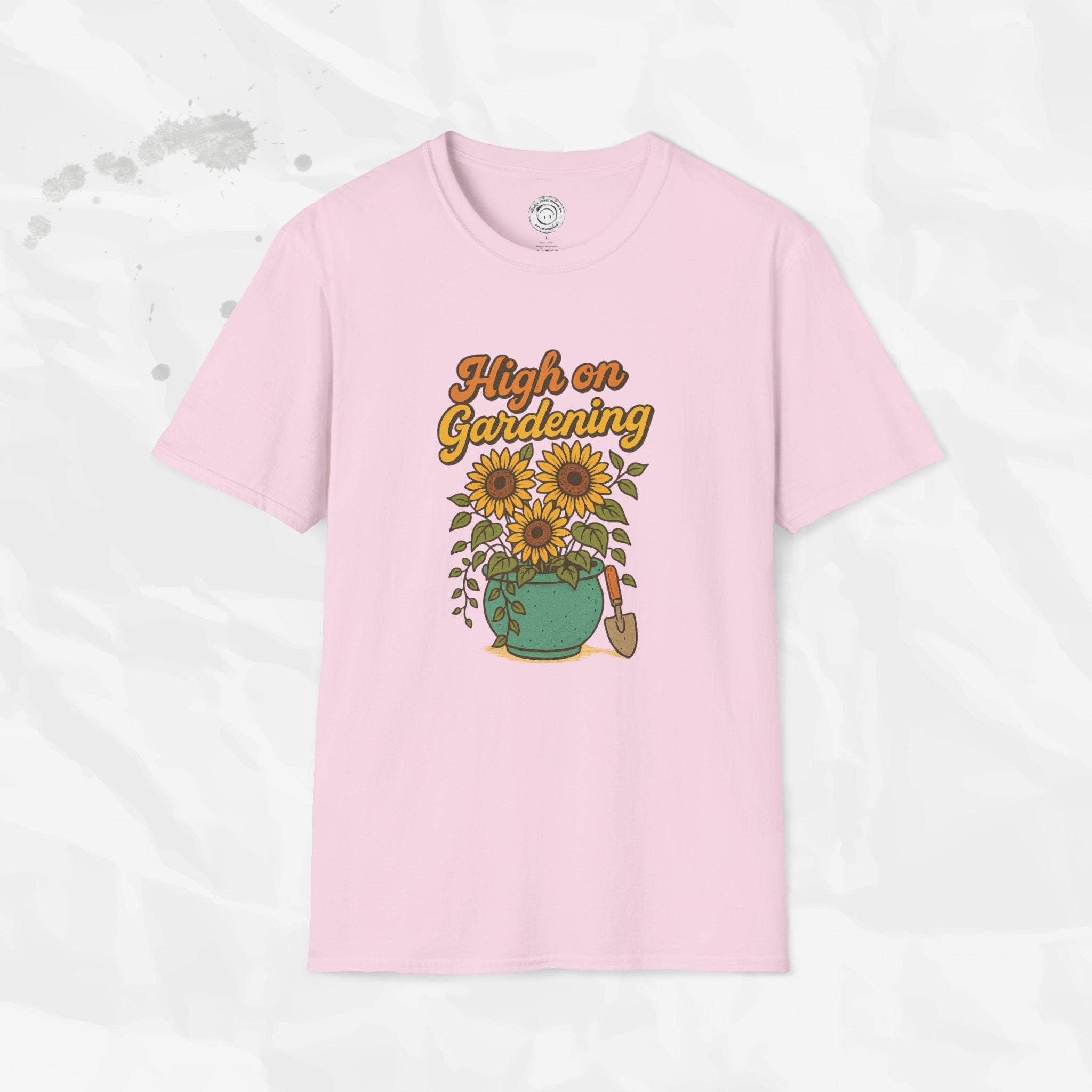 High on Gardening - T-Shirt