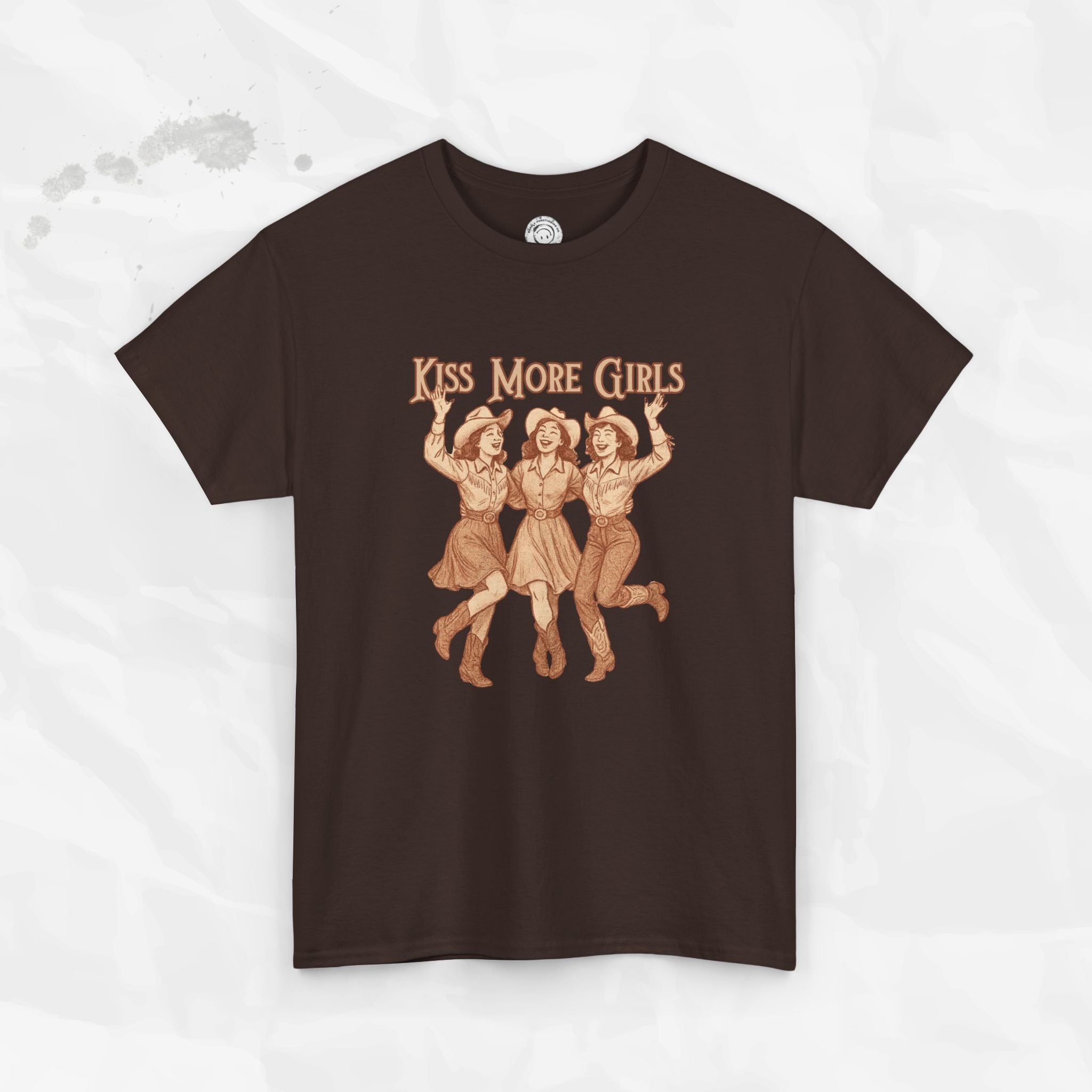 Kiss More Girls – T-Shirt