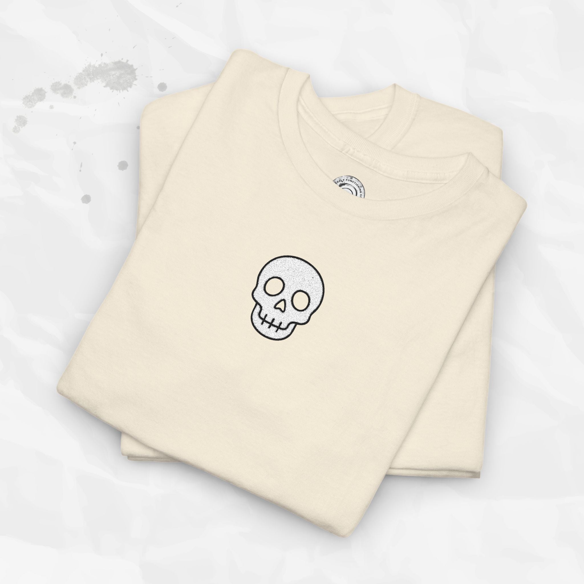 T-shirt brodé à motif tête de mort