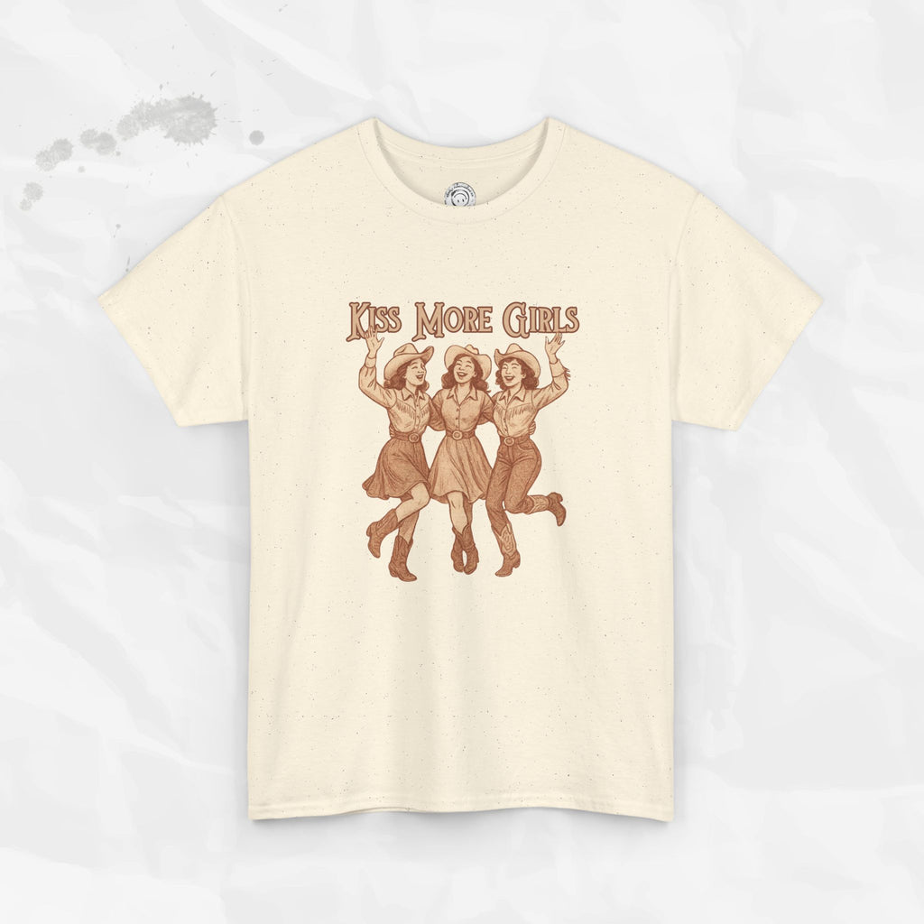 Kiss More Girls – T-Shirt