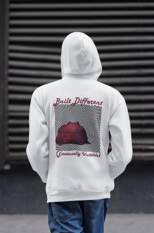 Sudadera con capucha "Construido de manera diferente (emocionalmente inestable)"