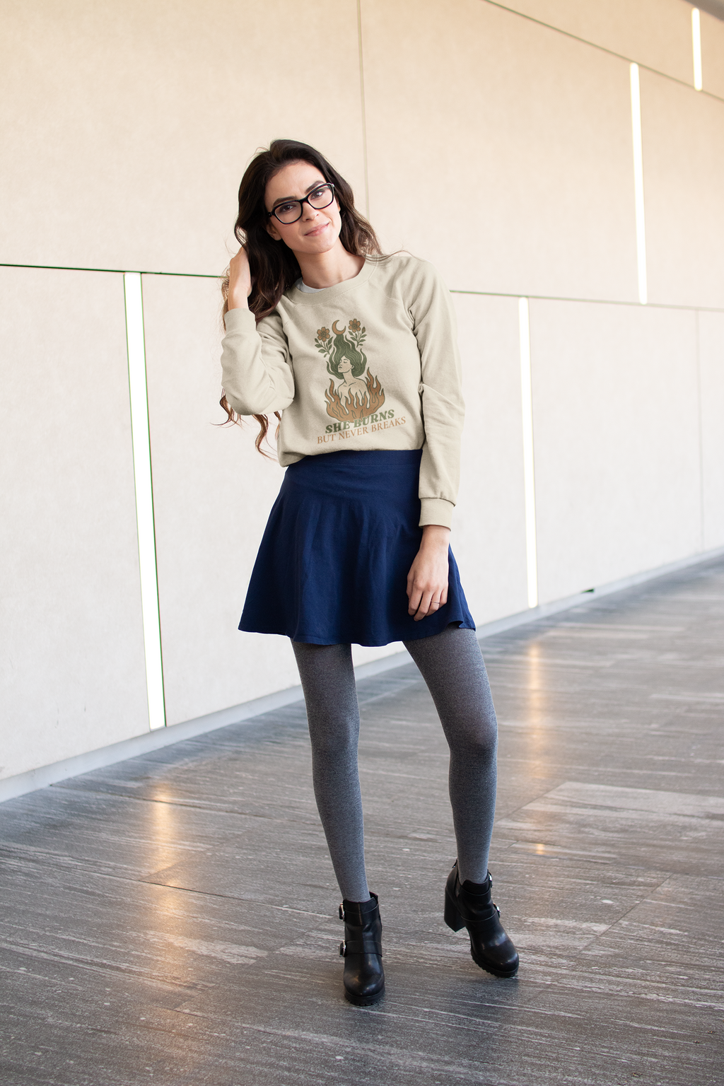 She Burns But Never Breaks – Crewneck Sweatshirt